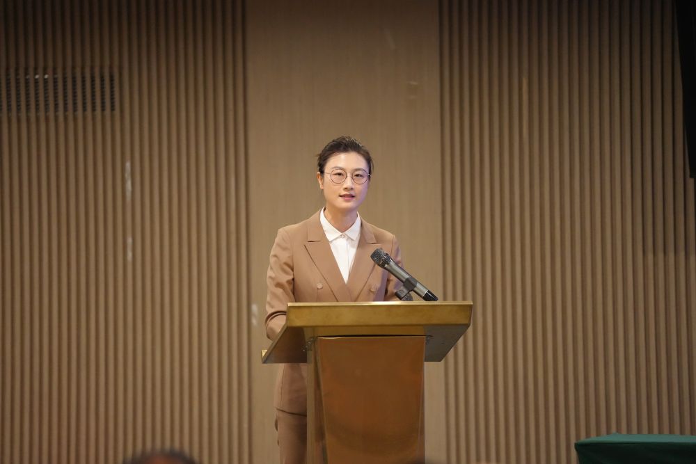 丁寧當選北京市乒協會長 張怡寧當選理事