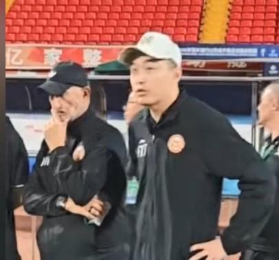 馮瀟霆：扎實的能力是一切的基礎(chǔ)，年輕球員得有清晰職業(yè)規(guī)劃