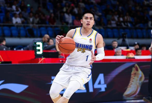 CBA今夏13名球員頂薪合同到期，只有這4人值得頂薪續(xù)約